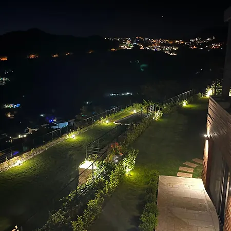 Luxury With Stunning View Hotel