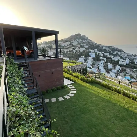 Luxury With Stunning View Hotel